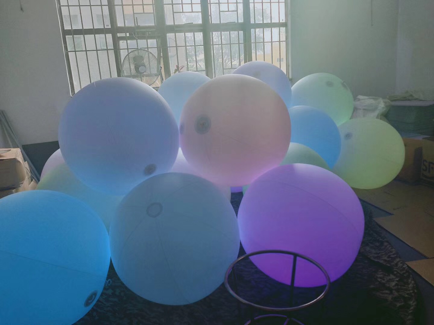 LED Inflatable Touching Colore - Led Balloon Light บทวิจารณ์และราคา
