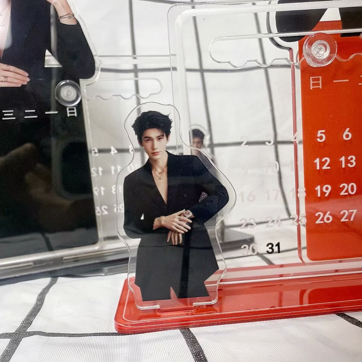 Zhang Linghe's 3D calendar orn - Supply Event บทวิจารณ์และราคา